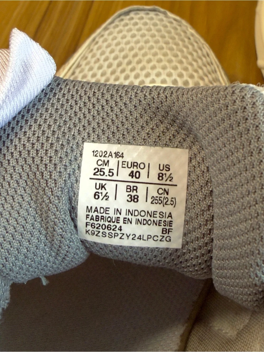 Asics Gel 11-30 White and Gray Mesh Running Shoes